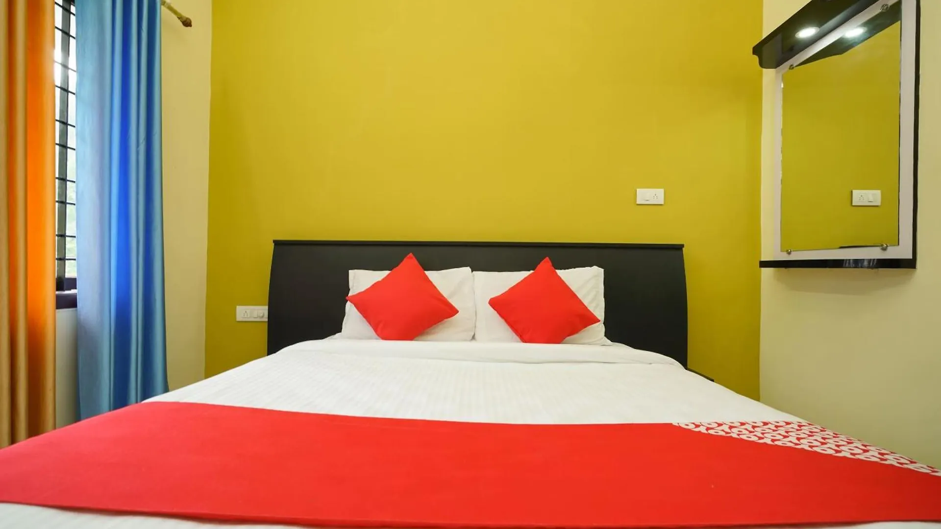 Hotel O Eden Residency Munnar