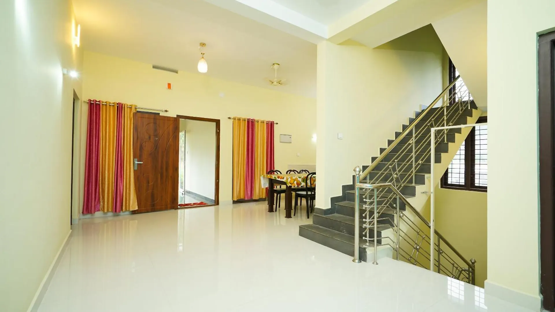 Contatti di Hotel O Eden Residency